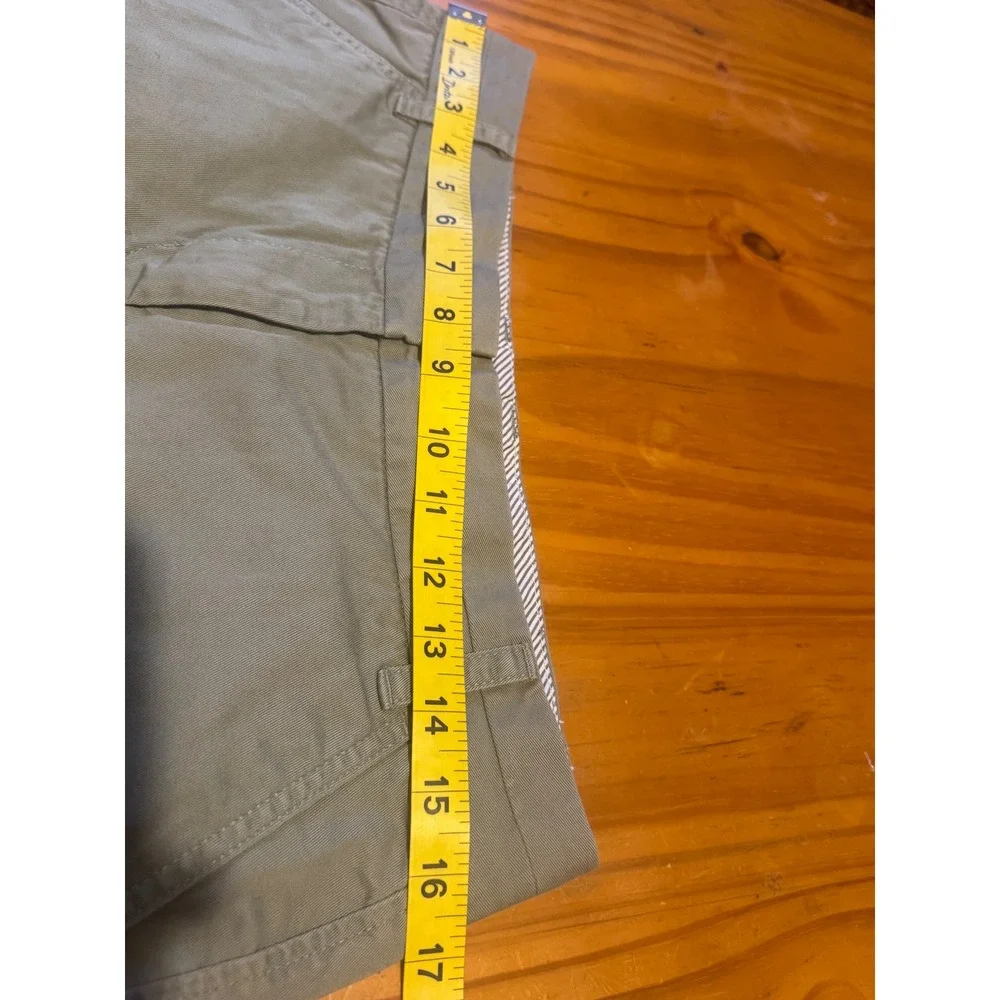 J. Crew Chino Shorts W‎ Size 6 Olive Green Weathered Classic Twill Cotton Preppy